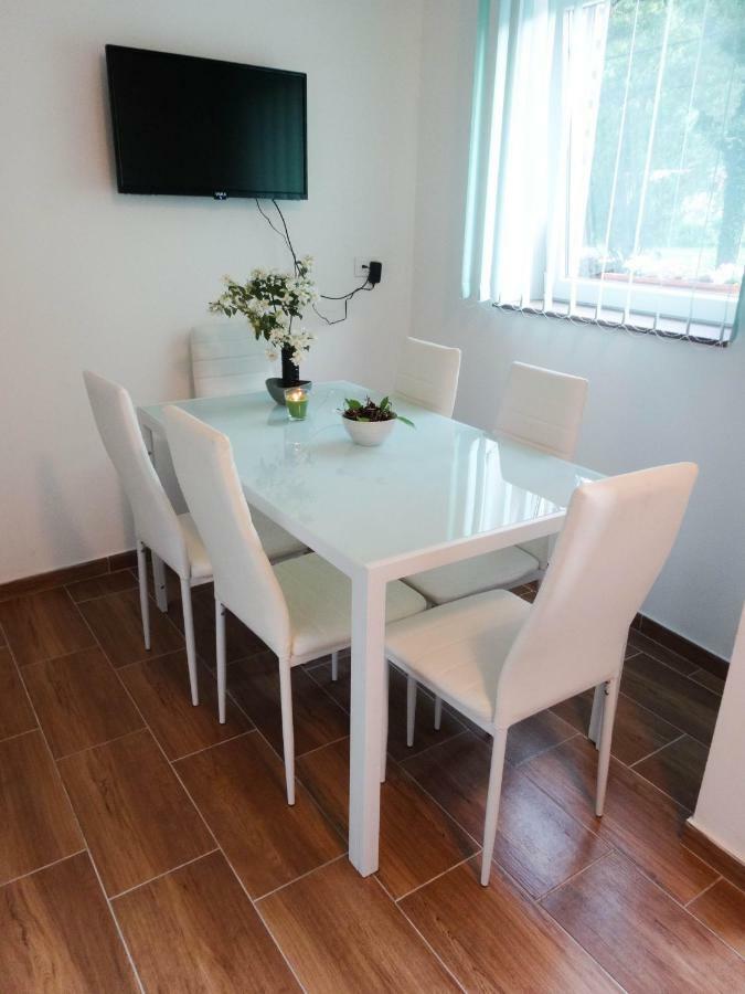 קרפינה Apartman Sara Vl. Franjo Klasic מראה חיצוני תמונה