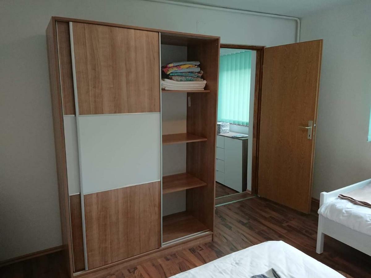 קרפינה Apartman Sara Vl. Franjo Klasic מראה חיצוני תמונה